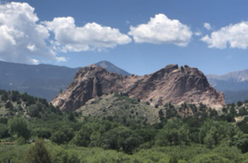 mountains of colorado springs